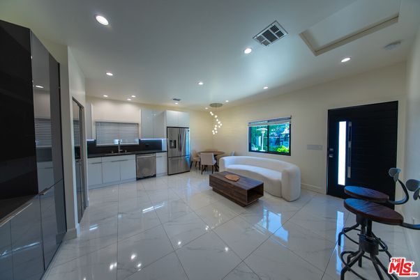 Interior, Kitchen, Living room, Marble, Recessed Lighting, Stainless Steel Appliances