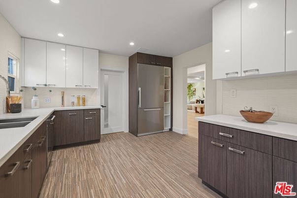 Interior, Kitchen, Recessed Lighting
