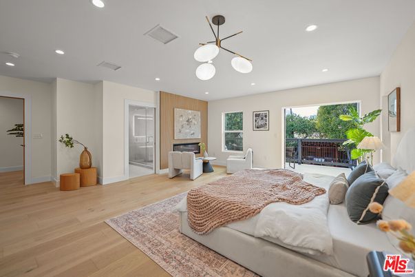 Bedroom, Interior, Pendant Lights, Recessed Lighting, Wood Texture Flooring