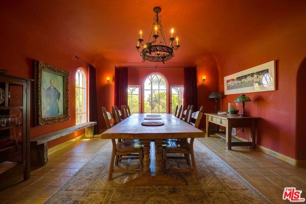 Chandelier, Dining room, Interior