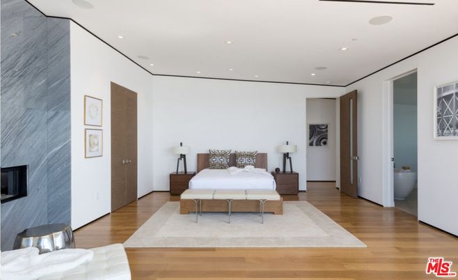 Bedroom, Fireplace, Interior, Recessed Lighting, Wood Texture Flooring
