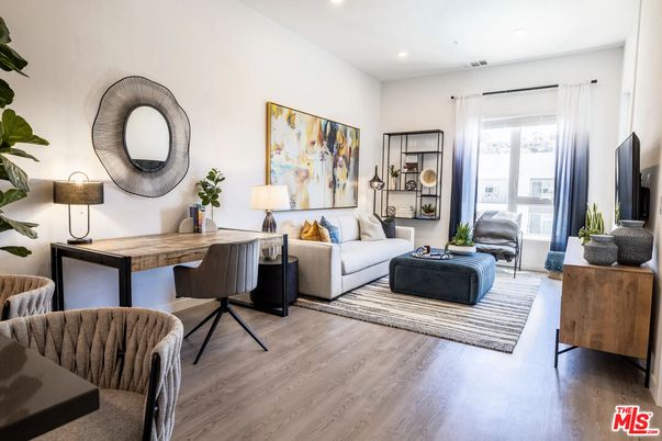 Home Office, Interior, Living room, Recessed Lighting, Wood Texture Flooring
