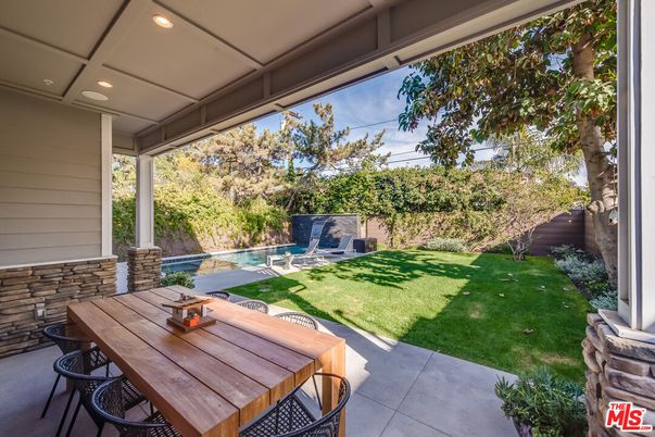 Backyard, Exterior, Pool