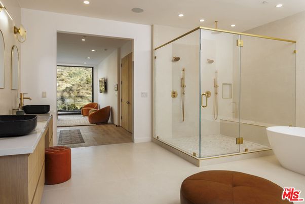 Bathroom, Free Standing Baths, Glass Shower, Interior, Recessed Lighting