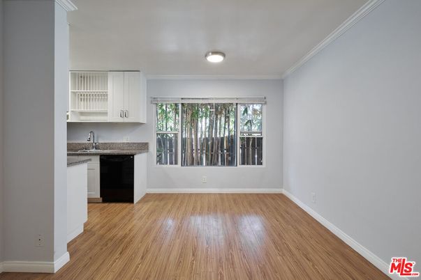 Empty room, Interior, Kitchen, Wood Texture Flooring