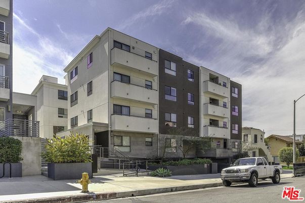 Exterior, Facade, Condo Building