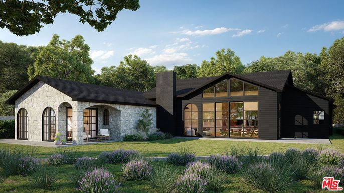 Backyard, Exterior, Facade, Spanish Mediterranean