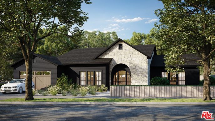 Exterior, Facade, Ranch