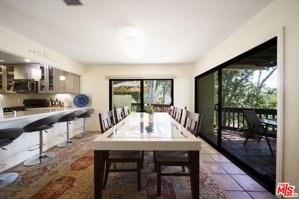 Dining room, Interior, Kitchen