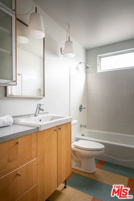 Bathroom, Interior, Pendant Lights