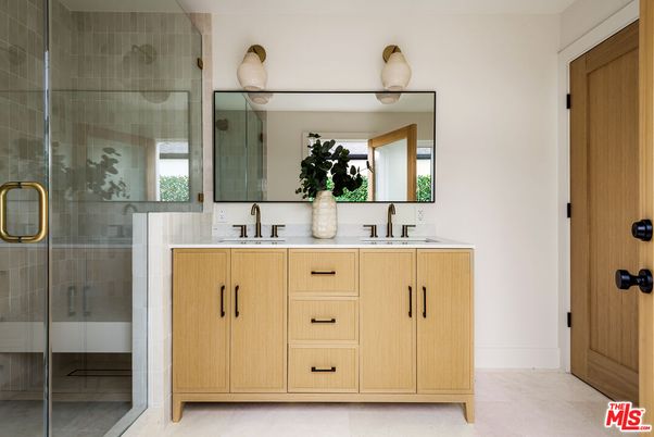 Bathroom, Dual Sink Vanities, Glass Shower, Interior