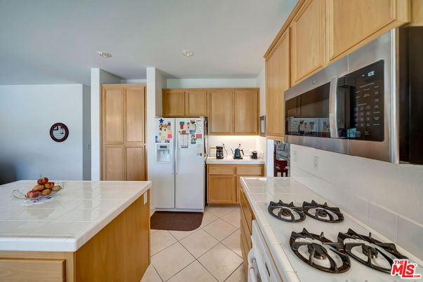 Interior, Kitchen, Recessed Lighting, Tile Countertops