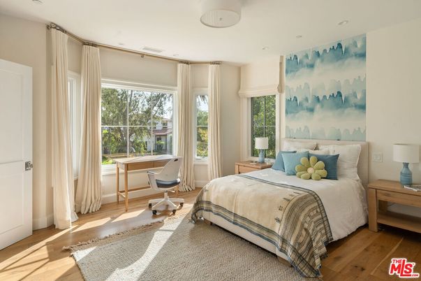 Bedroom, Home Office, Interior, Recessed Lighting, Wood Texture Flooring
