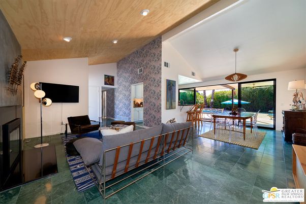 Dining room, Interior, Living room, Pendant Lights, Recessed Lighting