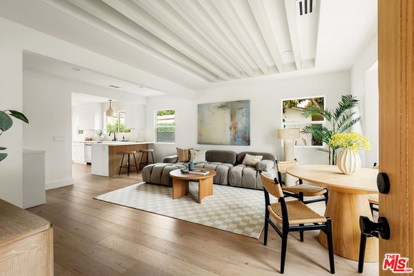 Interior, Kitchen, Living room, Pendant Lights, Wood Texture Flooring