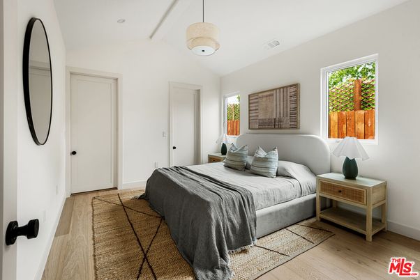 Bedroom, Interior, Pendant Lights, Wood Texture Flooring