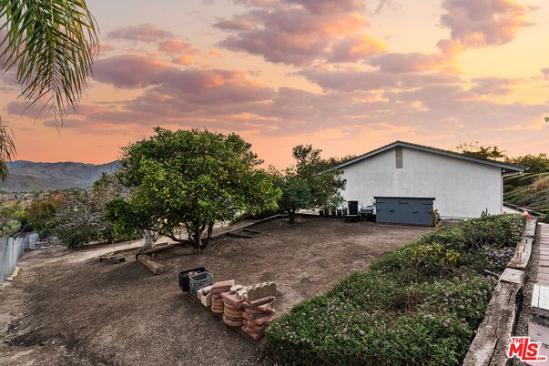 Backyard, Detached Garage, Exterior