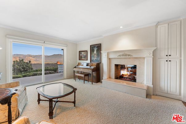 Fireplace, Interior, Piano, Recessed Lighting