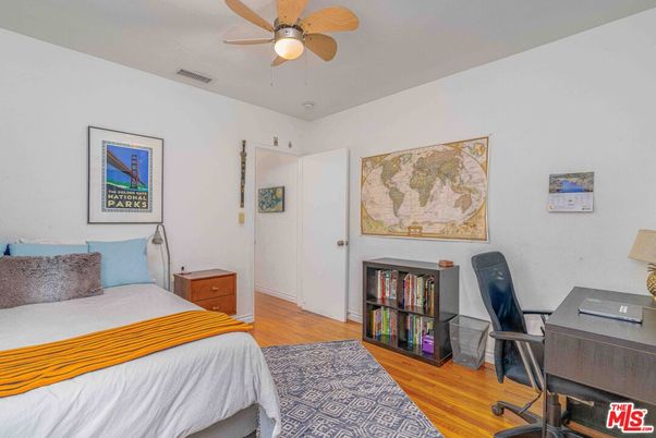 Bedroom, Home Office, Interior, Wood Texture Flooring