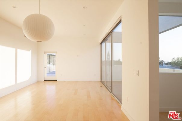 Empty room, Interior, Pendant Lights, Wood Texture Flooring