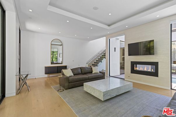 Fireplace, Interior, Living room, Recessed Lighting, Wood Texture Flooring