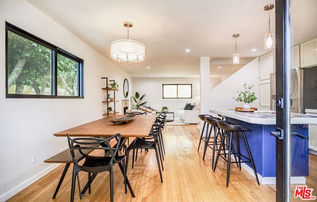 Dining room, Interior, Kitchen, Living room, Pendant Lights, Recessed Lighting, Wood Texture Flooring