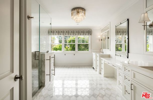 Bathroom, Chandelier, Interior