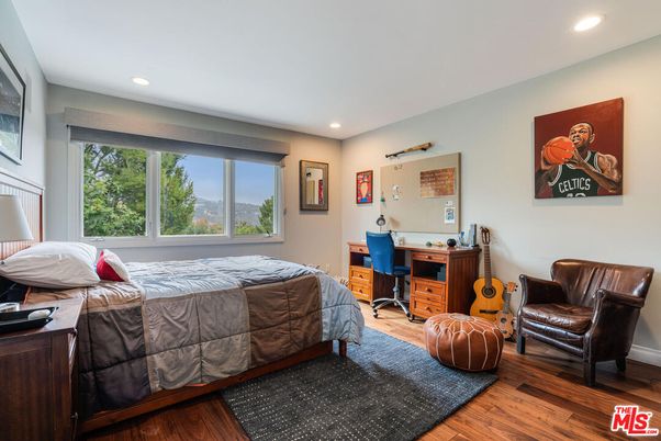Bedroom, Home Office, Interior, Recessed Lighting, Wood Texture Flooring