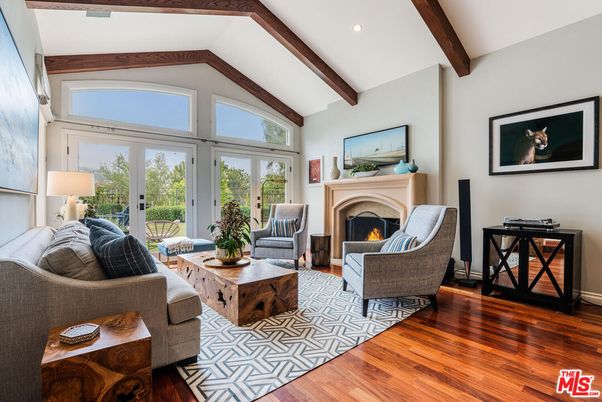 Fireplace, Interior, Living room, Recessed Lighting, Wooden Beams, Wood Texture Flooring