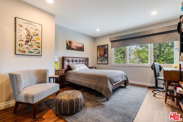 Bedroom, Home Office, Interior, Recessed Lighting, Wood Texture Flooring