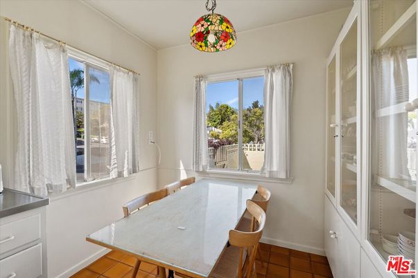 Dining room, Interior