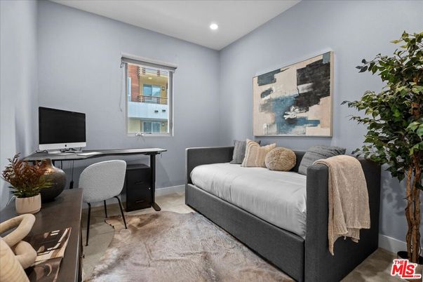 Bedroom, Home Office, Interior, Recessed Lighting