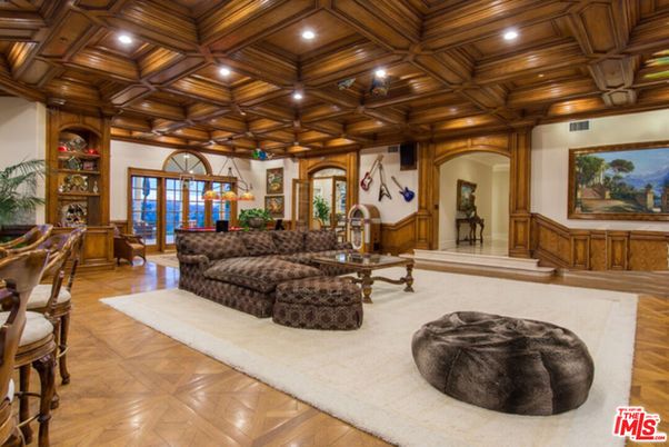 Interior, Living room, Recessed Lighting, Wooden Beams, Wooden Ceilings, Wood Texture Flooring, Wooden Walls