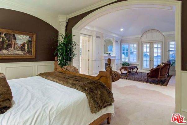 Bedroom, Interior, Recessed Lighting, Water