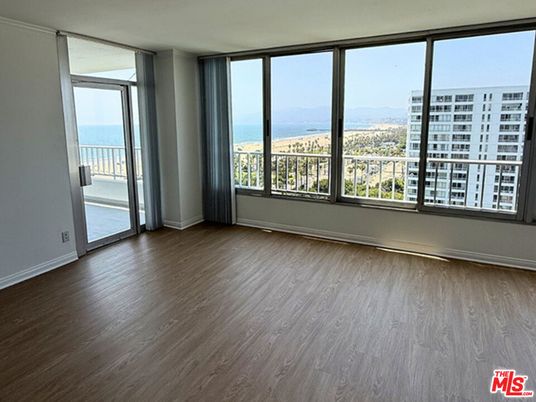 Empty room, Interior, Water, Wood Texture Flooring