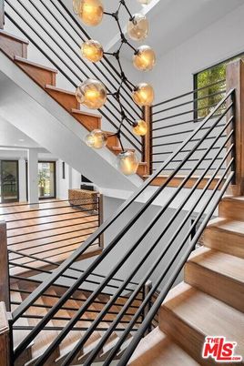 Interior, Pendant Lights, Wood Texture Flooring