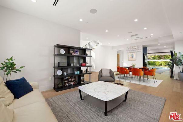 Dining room, Interior, Living room, Pendant Lights, Recessed Lighting, Wood Texture Flooring