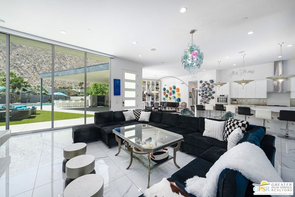 Dining room, Interior, Kitchen, Living room, Pendant Lights, Recessed Lighting