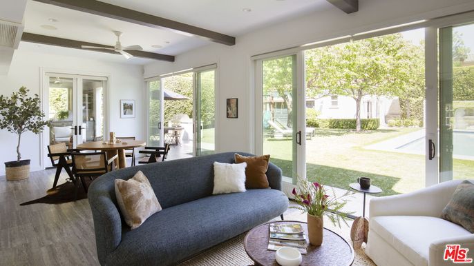 Dining room, Interior, Living room, Recessed Lighting, Wooden Beams, Wood Texture Flooring