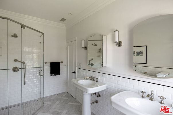 Bathroom, Dual Sink Vanities, Glass Shower, Interior