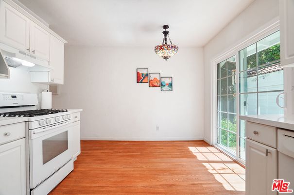 Chandelier, Interior, Kitchen, Pendant Lights, Wood Texture Flooring