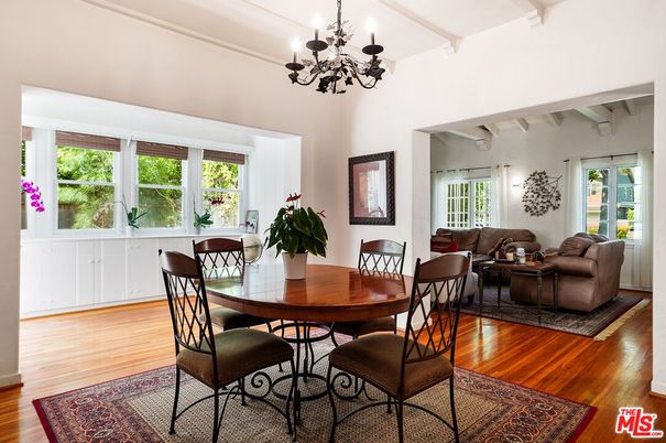 Chandelier, Dining room, Interior, Living room, Wood Texture Flooring