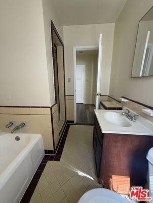 Bathroom, Dual Sink Vanities, Interior, Wood Texture Flooring