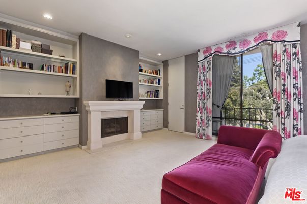 Bedroom, Fireplace, Interior, Recessed Lighting