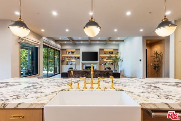Fireplace, Interior, Pendant Lights, Recessed Lighting