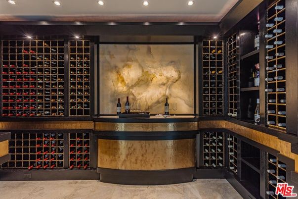 Interior, Recessed Lighting, Wine Storage