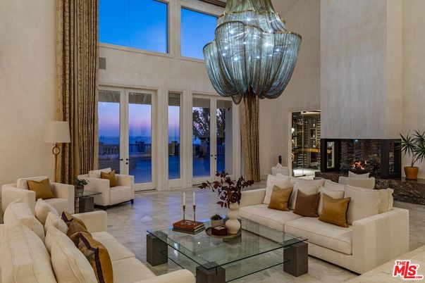 Chandelier, Fireplace, Interior, Living room, Water