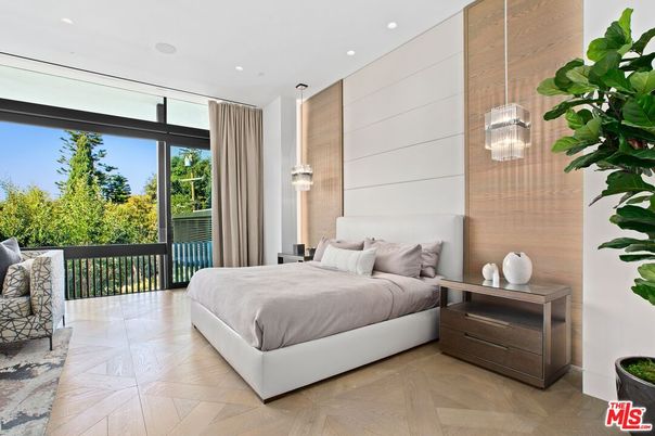 Bedroom, Interior, Pendant Lights, Recessed Lighting, Wood Texture Flooring