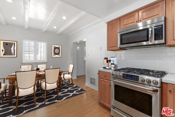 Dining room, Interior, Kitchen, Recessed Lighting, Stainless Steel Appliances, Wood Texture Flooring