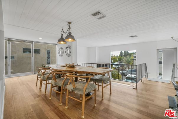 Dining room, Interior, Pendant Lights, Recessed Lighting, Wood Texture Flooring